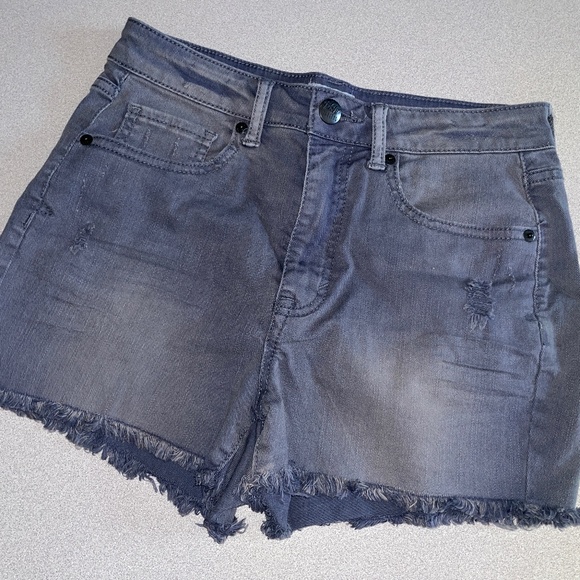 Tokyo Darling jean shorts Women’s super high rise size 4 cut off distress‎ raw - Picture 1 of 9